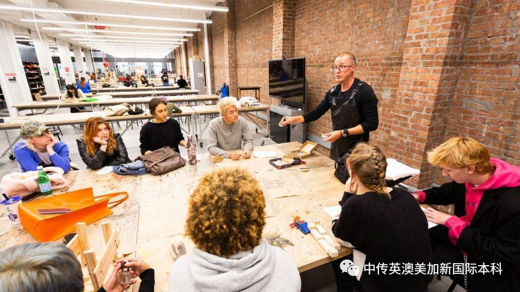 享誉全球的传媒和艺术院校众多,学习纯正英语,感受英伦文化