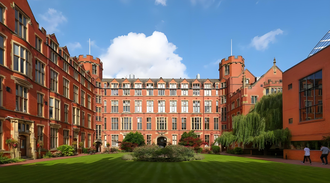 中国传媒大学1+3国际本科对接的6所院校入选2026英国雇主最爱大学榜单，堪称“就业王者”